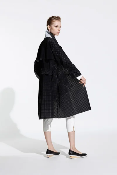 Look 16